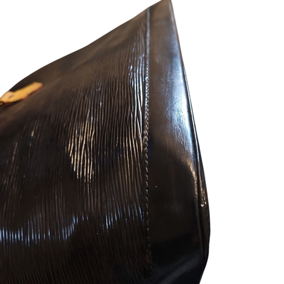 Louis Vuitton Black and Yellow Epi Alma Leather Handbag - Picture 4 of 13